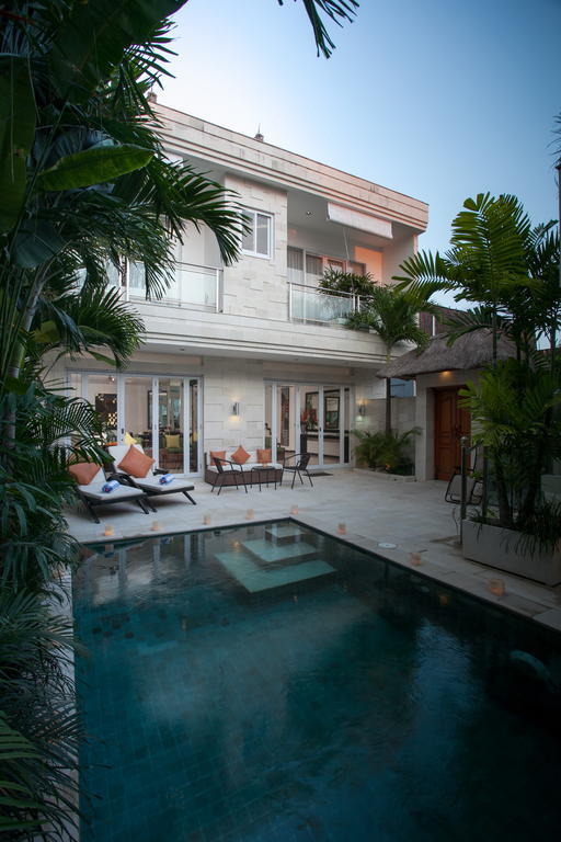 Villa Bebek Seminyak (Bali)